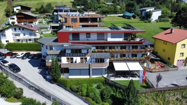 Hotel Bergkranz Мидерс Экстерьер фото