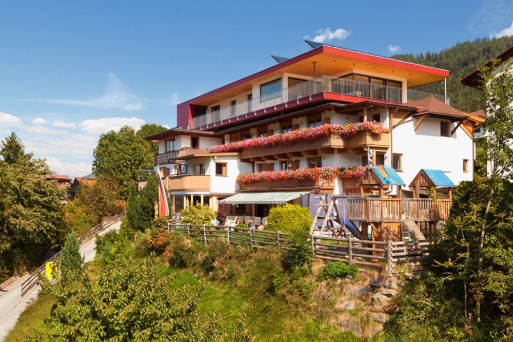 Hotel Bergkranz Мидерс Экстерьер фото